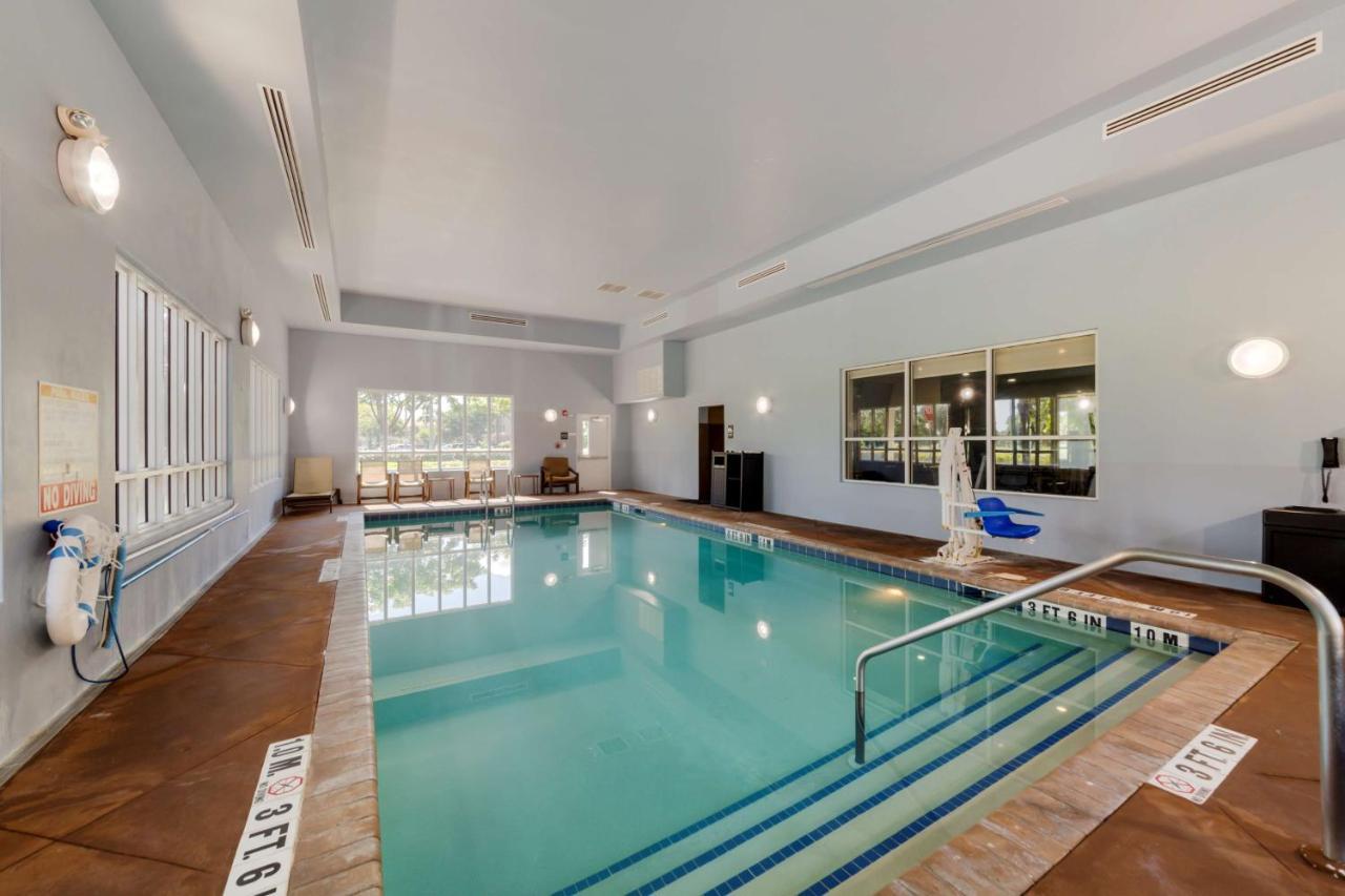 Best Western Plus Miami Airport North Hotel & Suites Miami Springs Exteriör bild