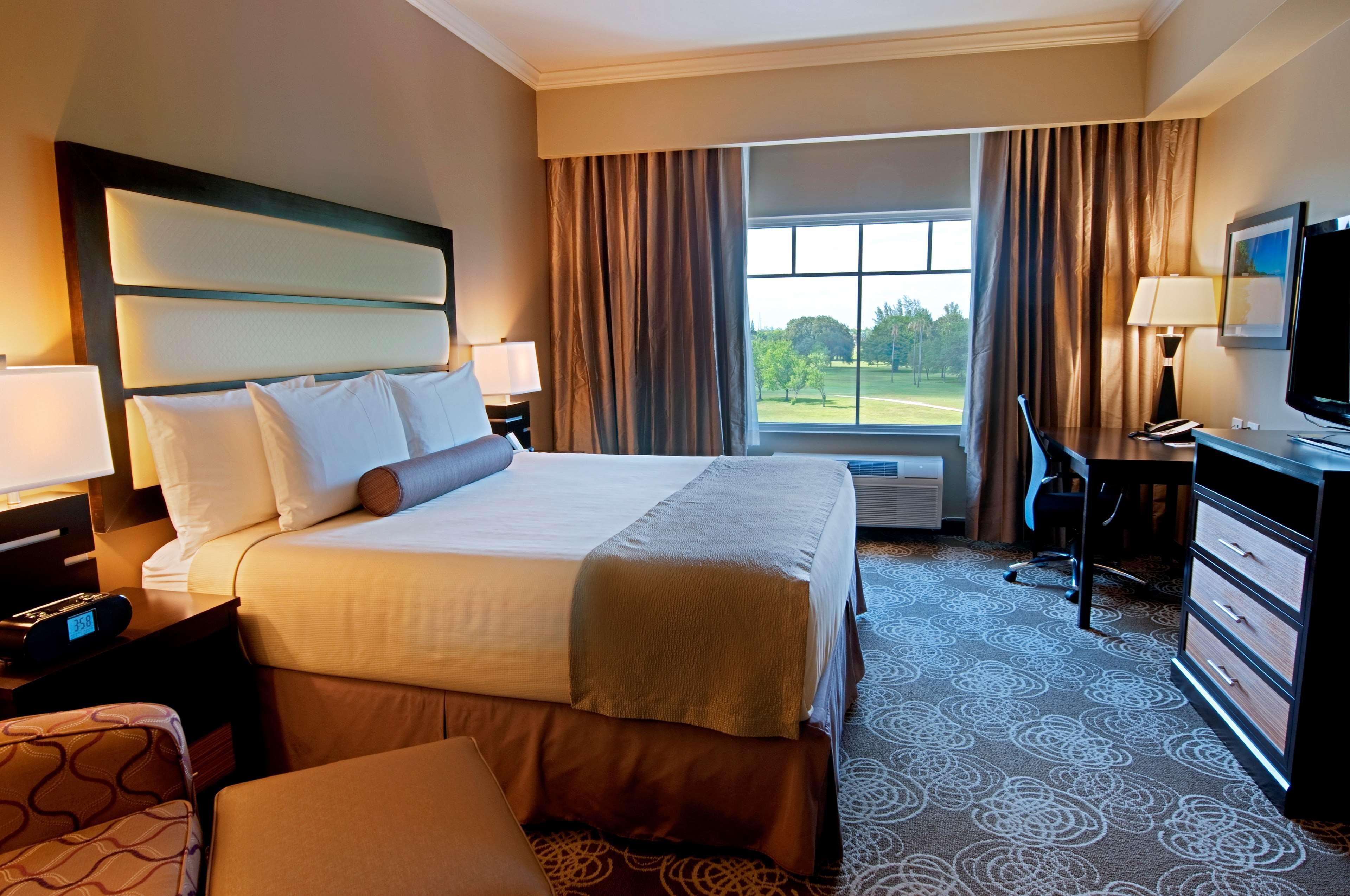 Best Western Plus Miami Airport North Hotel & Suites Miami Springs Exteriör bild